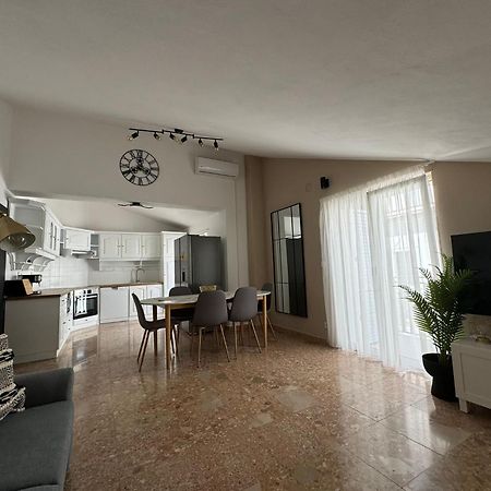 Hotel Buenavista Beach House Trogir Mastrinka Esterno foto