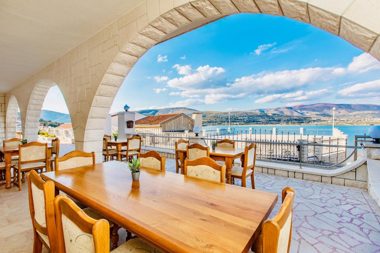 Hotel Buenavista Beach House Trogir Mastrinka Esterno foto