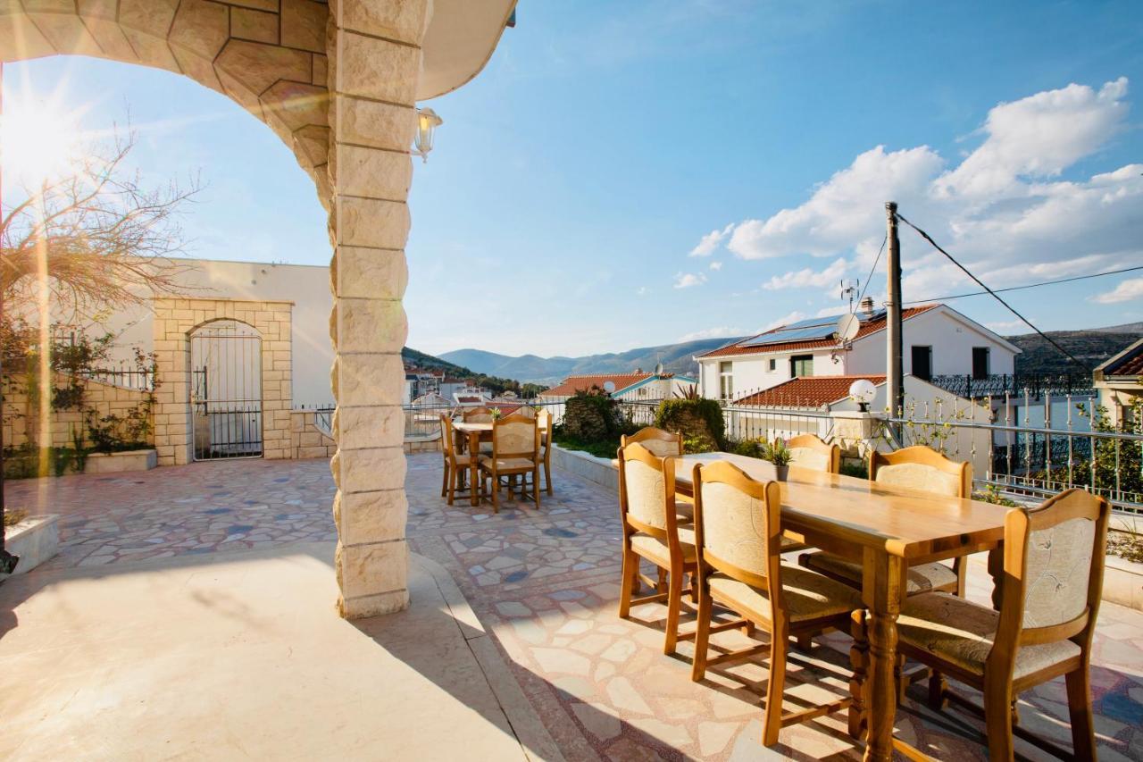 Hotel Buenavista Beach House Trogir Mastrinka Esterno foto