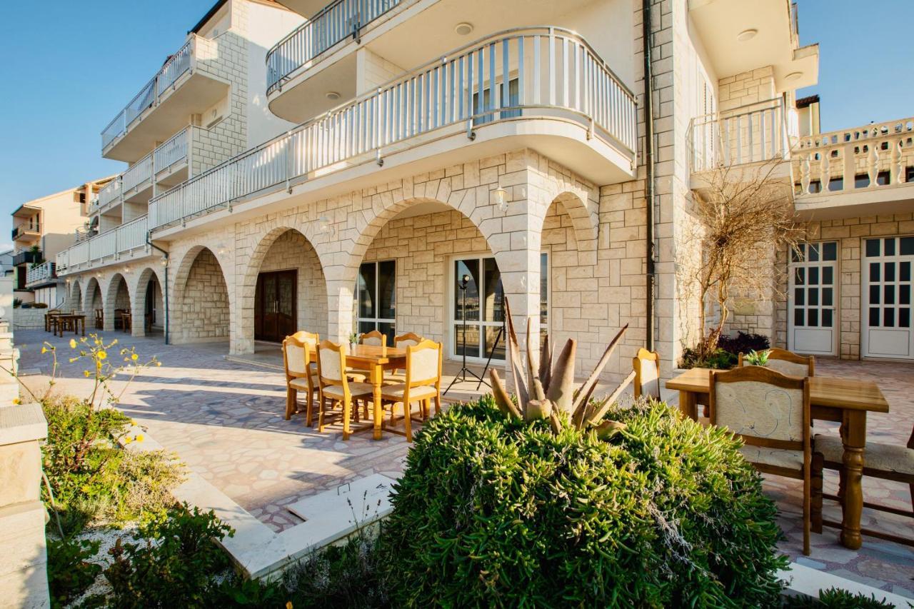Hotel Buenavista Beach House Trogir Mastrinka Esterno foto