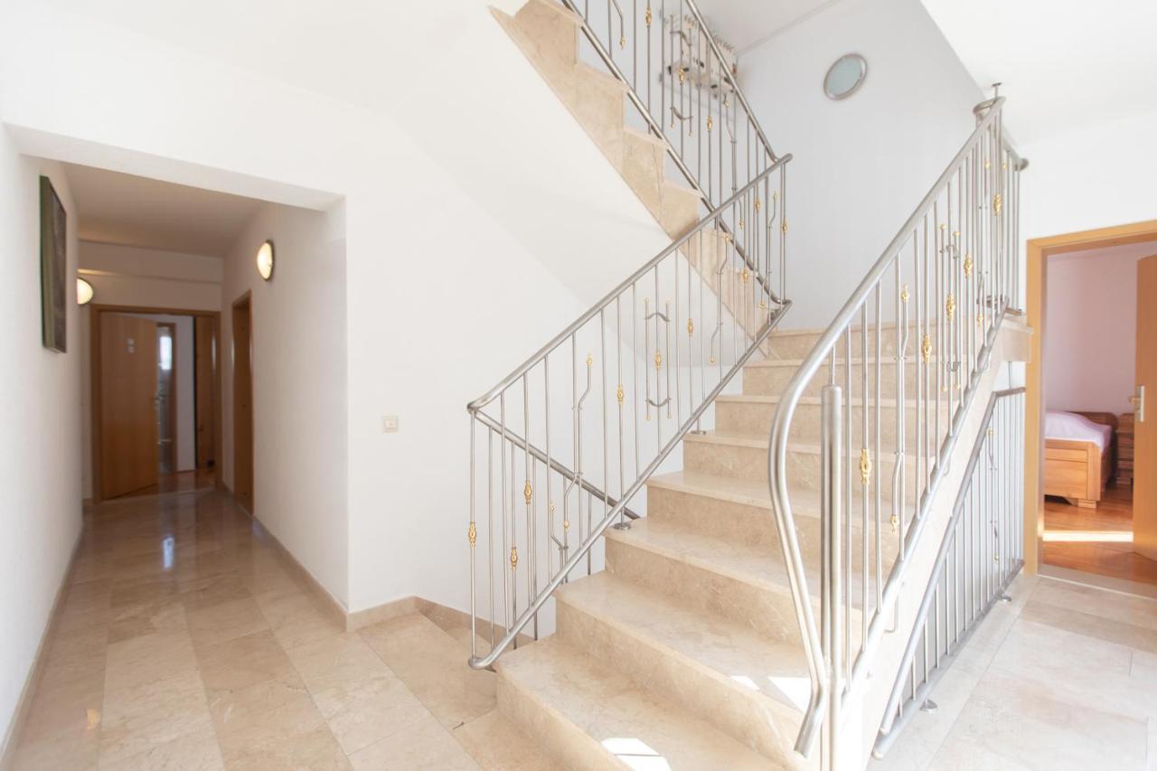 Hotel Buenavista Beach House Trogir Mastrinka Esterno foto
