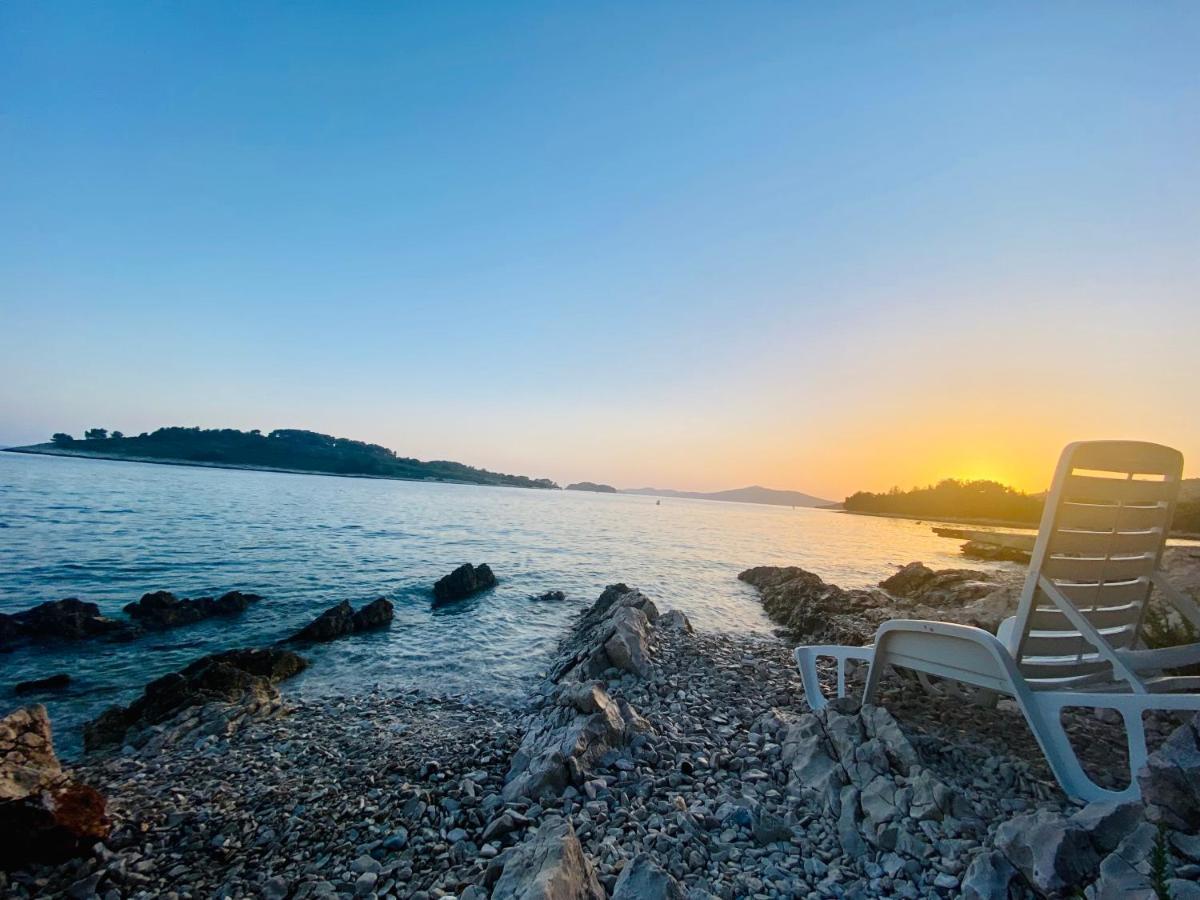 Hotel Buenavista Beach House Trogir Mastrinka Esterno foto